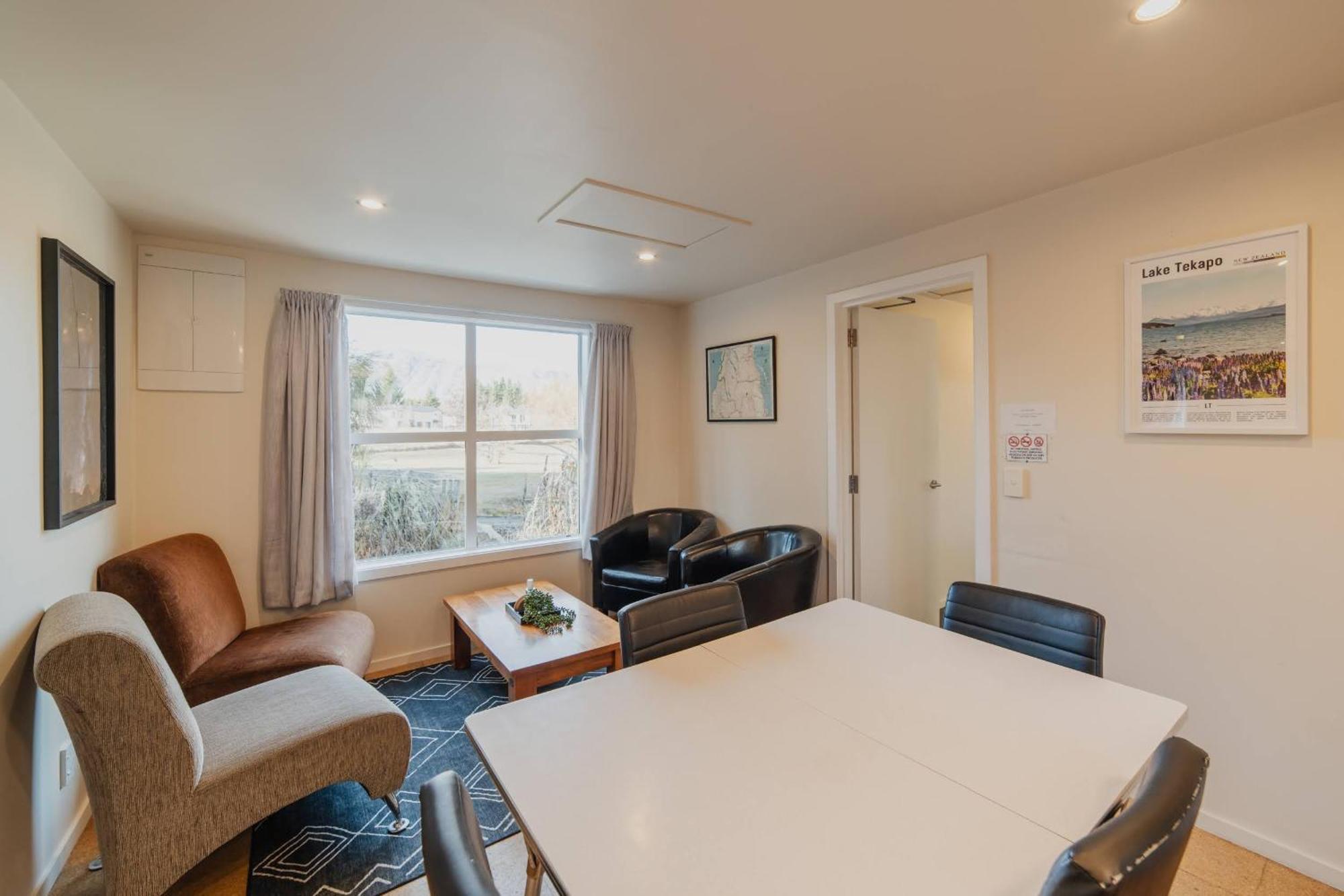 Lake Tekapo Cottages מראה חיצוני תמונה